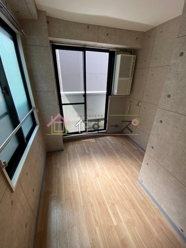 グリシーヌ弁天町 ベッドルーム