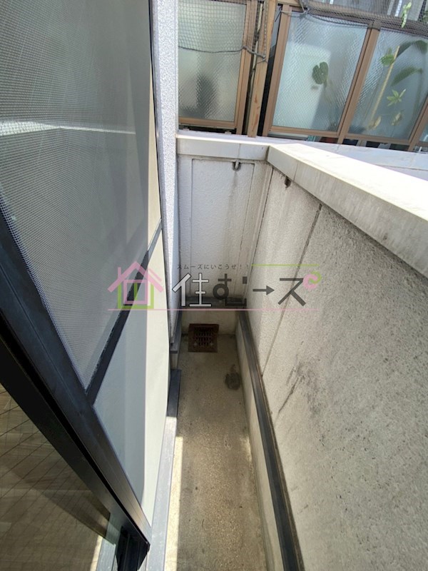 グリシーヌ弁天町 ベランダ