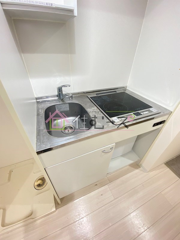 シャトー・デ・シリウス キッチン