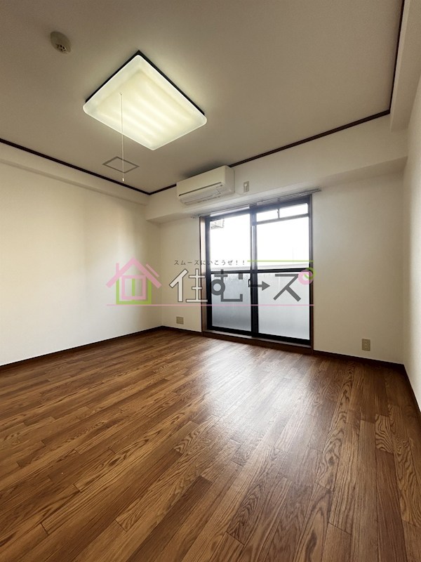 ノルデンハイム新大阪Ⅱ ベッドルーム