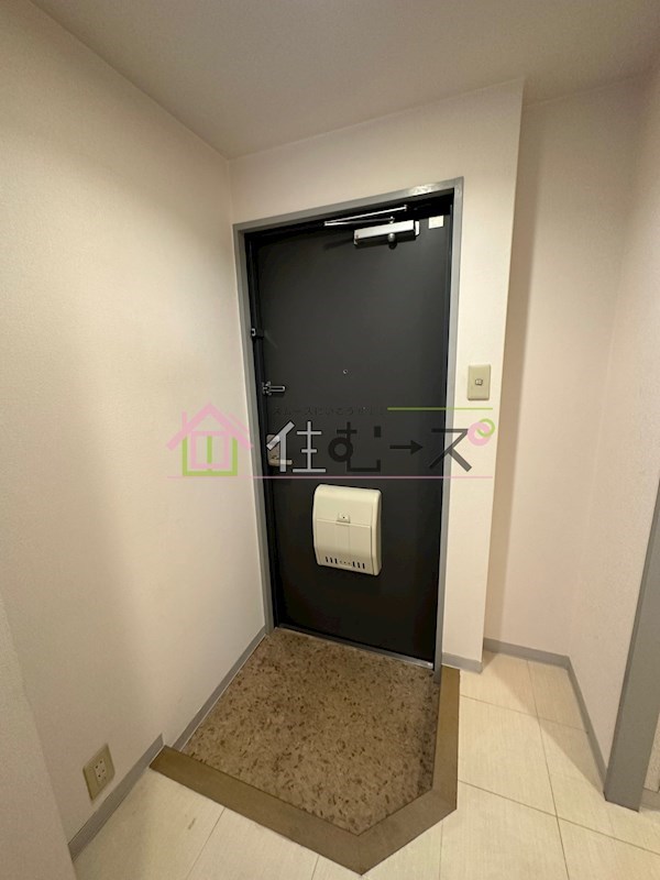 JUNWAマンション 玄関