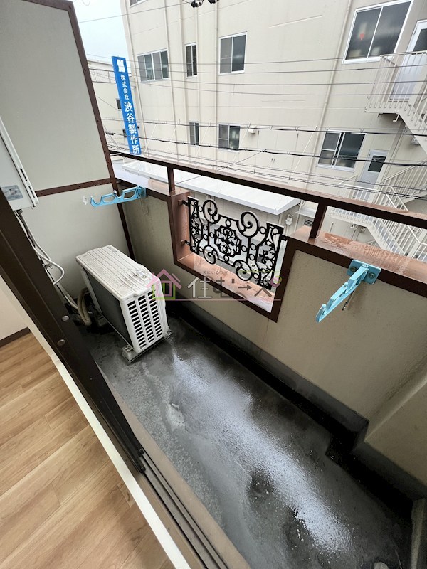 ルネッサンス32番館 ベランダ