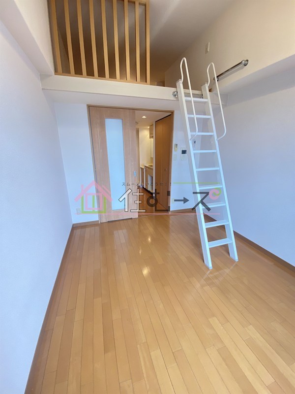 エステムコート難波WEST-SIDE大阪ドーム前  リビング