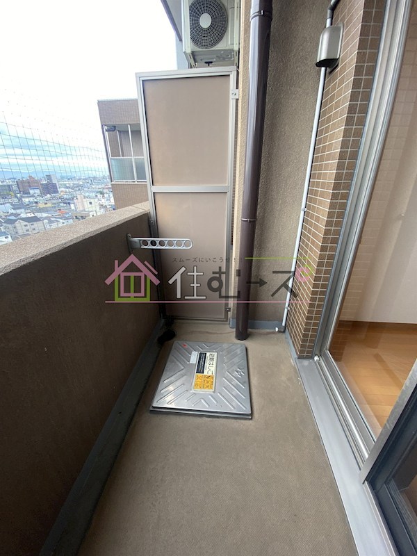 エステムコート難波WEST-SIDE大阪ドーム前  ベランダ