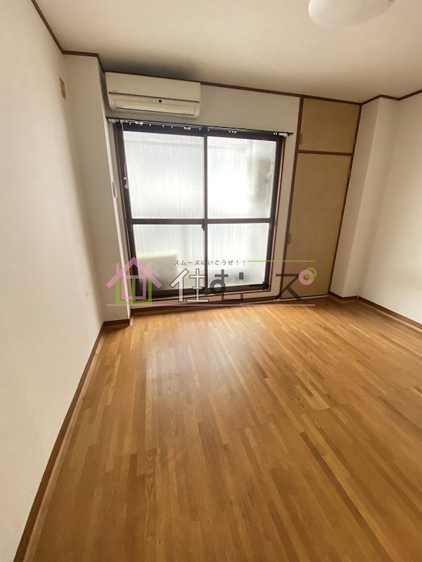 なにわマンション ベッドルーム