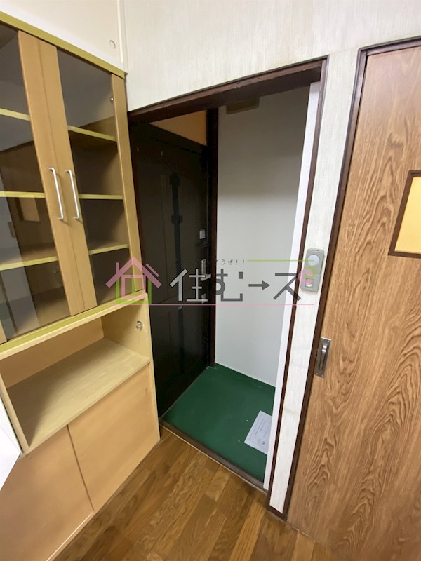 第一草薙ビル 玄関