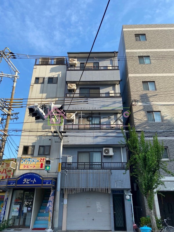 スカイビル 外観