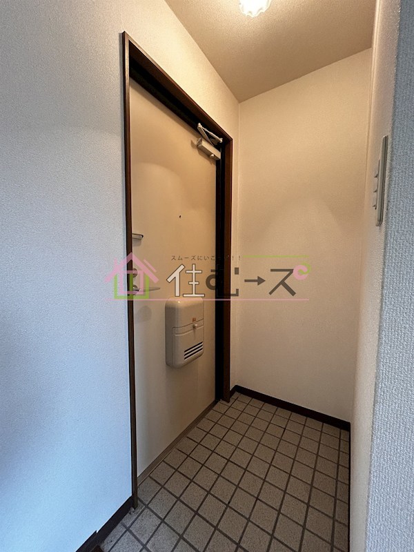 スカイビル 玄関