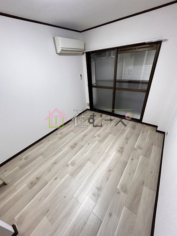 フローレンスサンワ ベッドルーム