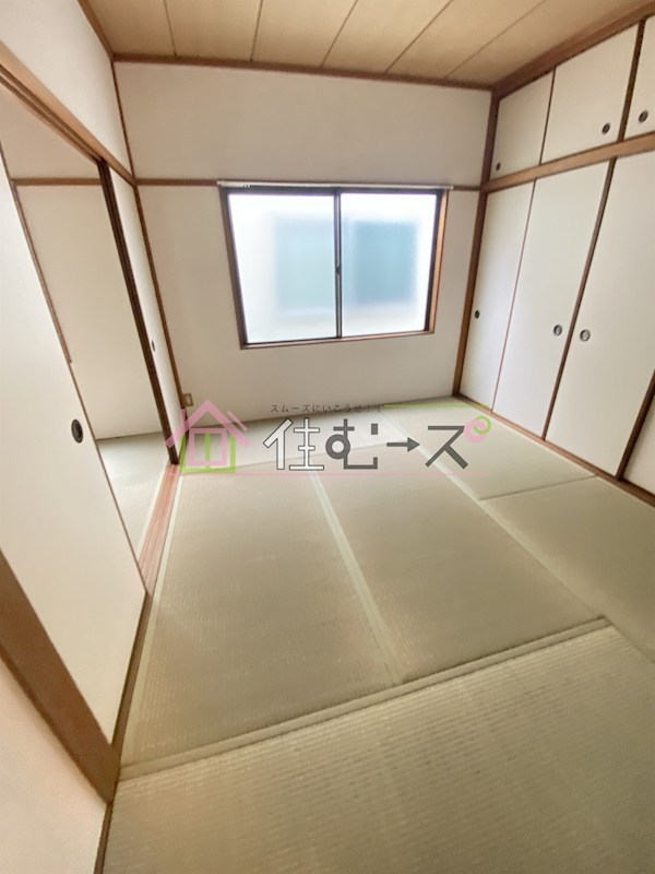 徳留ハイツ ベッドルーム