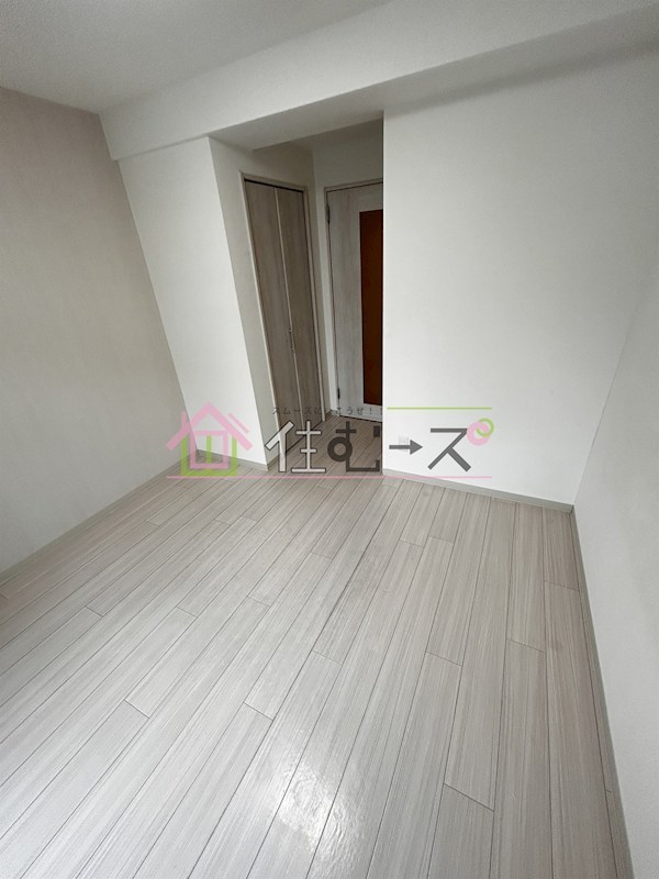 オズレジデンス今里NORTH リビング