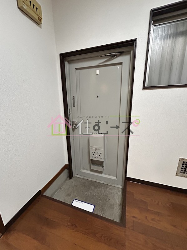 クオーレマンション巽北 玄関