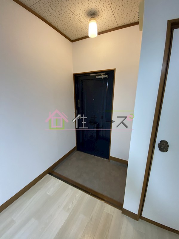 徳留ハイツ 玄関