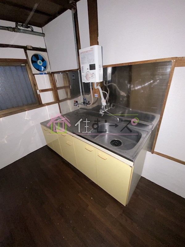 南市岡1-10-13貸家 キッチン