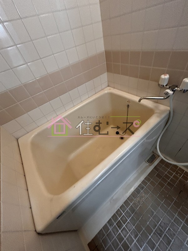 ボンボニエール 風呂画像