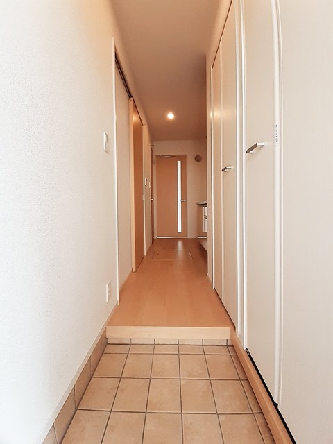 ヴィラ　キックス　フロントⅡ 玄関