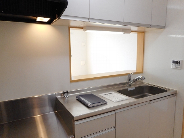 ヴィラ　ノーブル　イースト キッチン