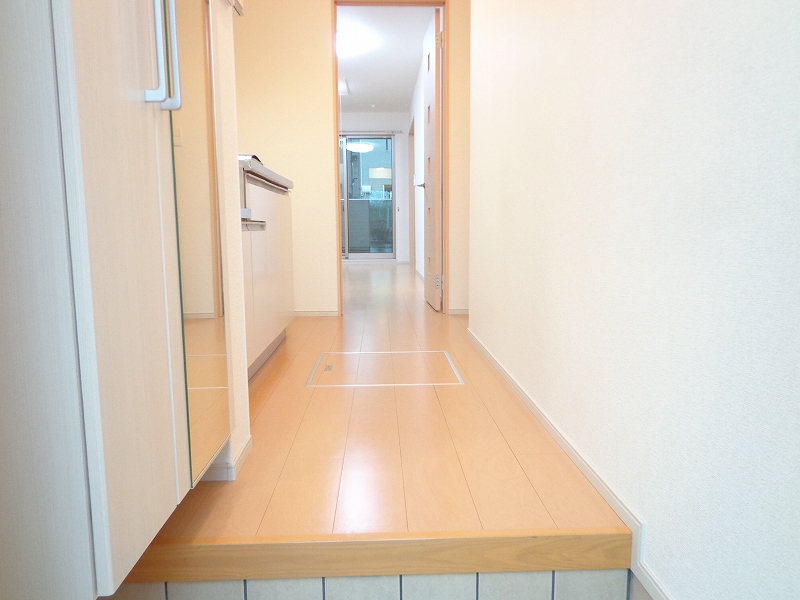 モデッサ　フェリーチェ 玄関