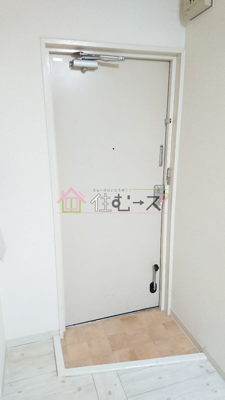 ラパンジール長堀 玄関