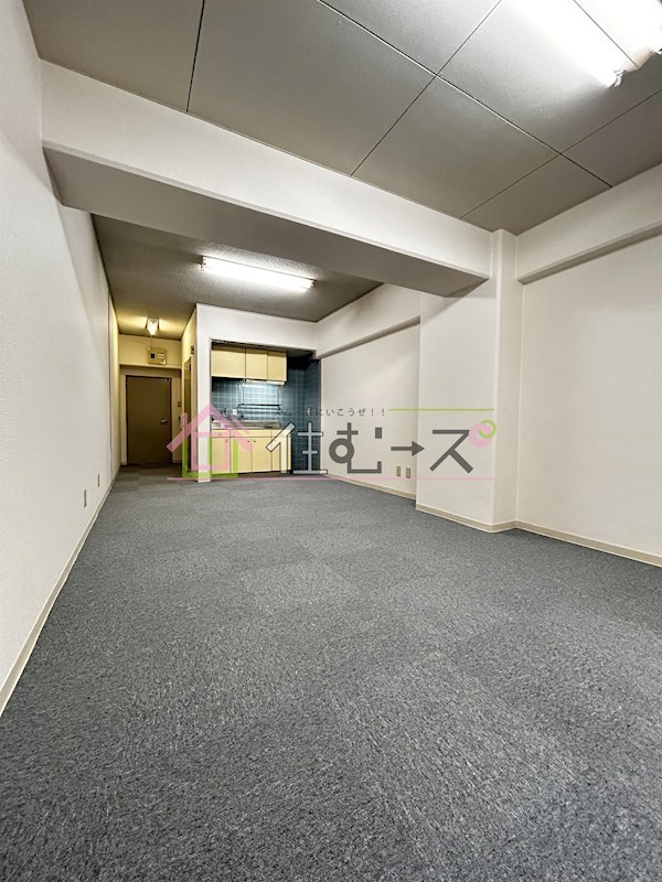 チサンマンション第8新大阪 リビング