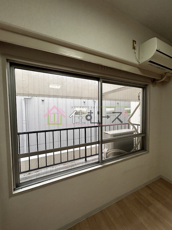 フルーレ新大阪ビル ベランダ