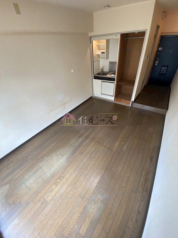 ファースト東中島  リビング