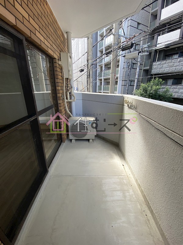 新大阪野元ビル ベランダ