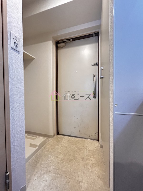 リッツ加島 玄関