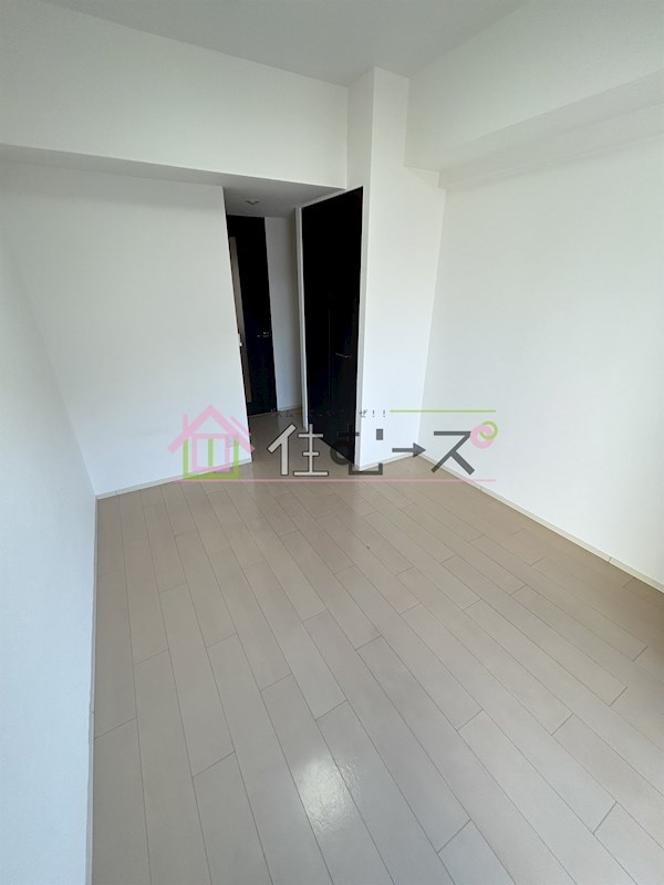 エステムコート阿波座プレミアム リビング