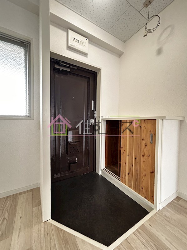 毛利マンション 玄関