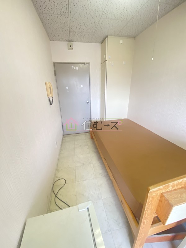 コミューズ新大阪 リビング