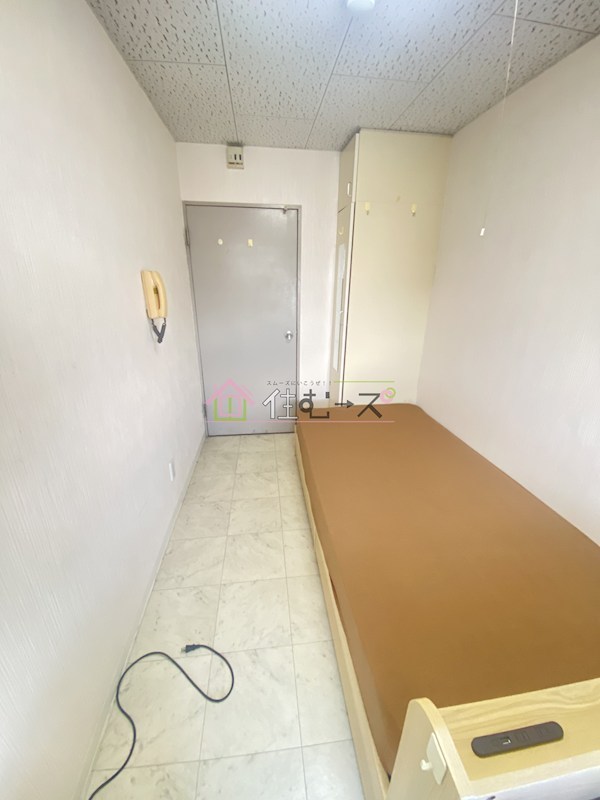 コミューズ新大阪 リビング