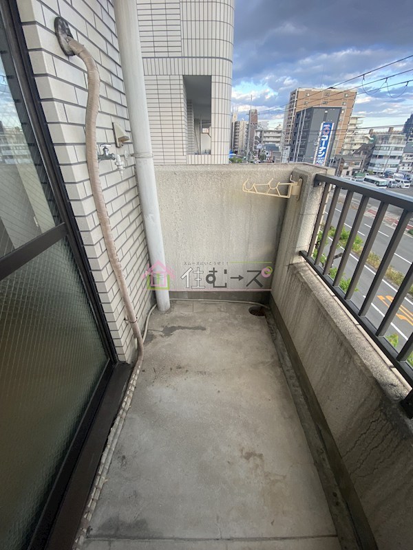 菅原大発マンション ベランダ