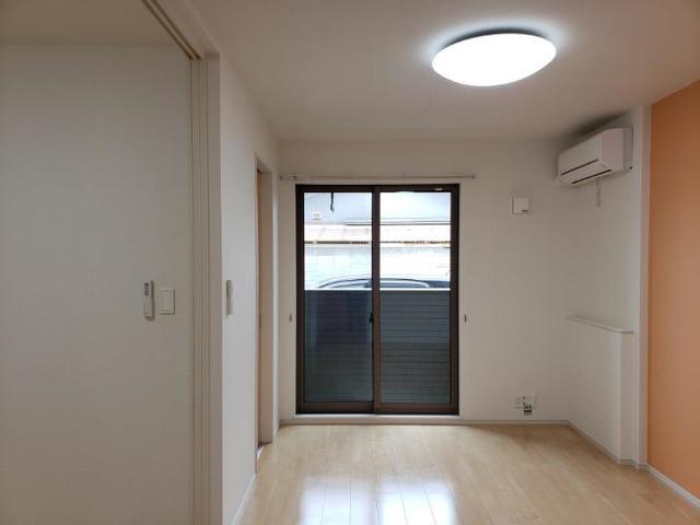 シャルムさくらⅣ リビング