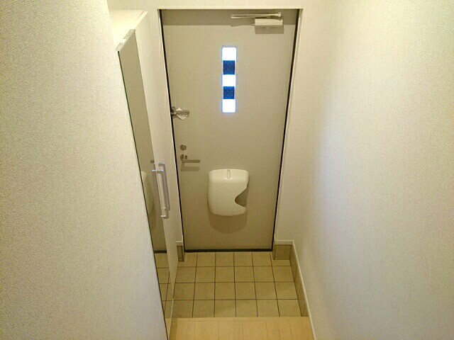 サウス　ラポール 玄関