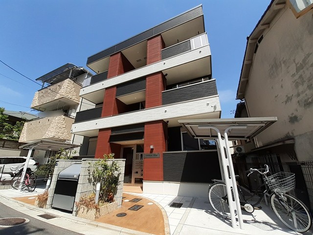 カルバス　ヴィラージュ 外観