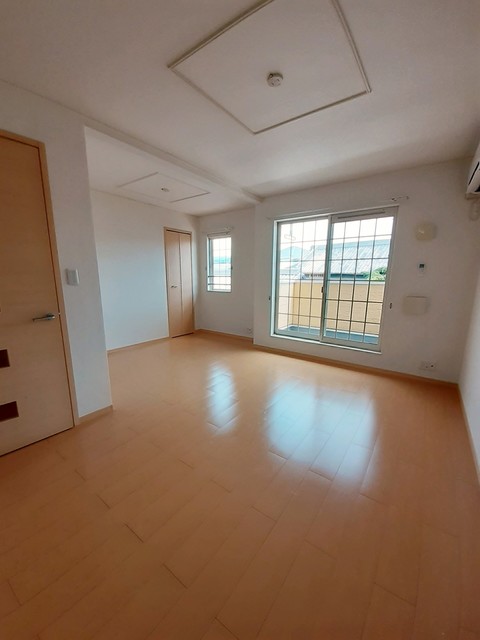 ザオバーレイ リビング