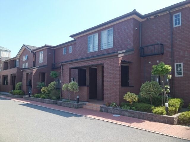 ＧＡＲＤＥＮ　泉 外観