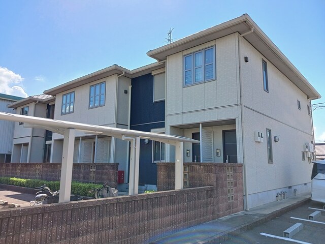 ホワイトハウスⅡ 外観