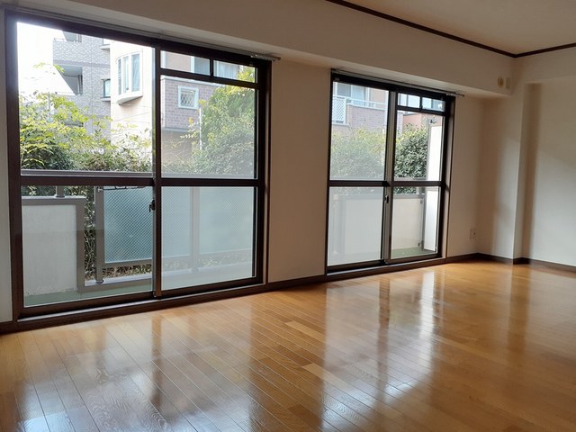 ラ・アクール その他1