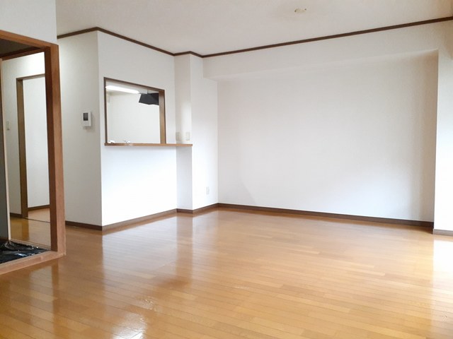 ラ・アクール リビング