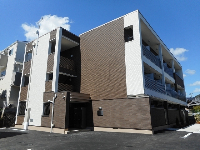 メゾン・三ツ星 外観