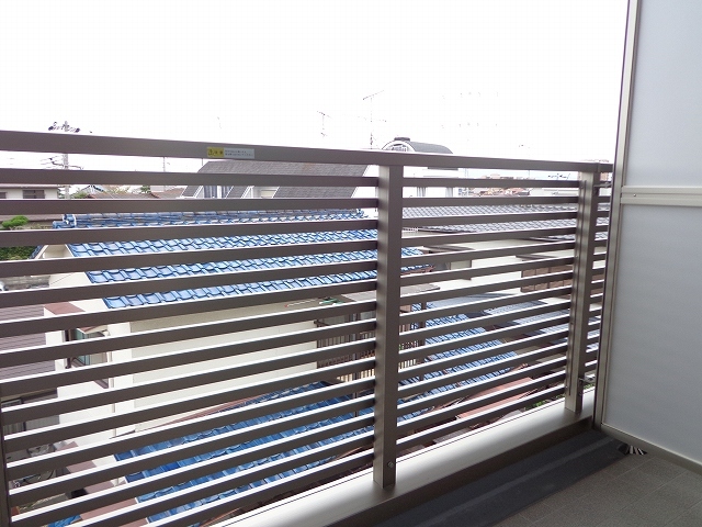 メゾン・三ツ星 ベランダ