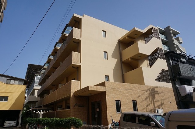 フレスクーラ 外観