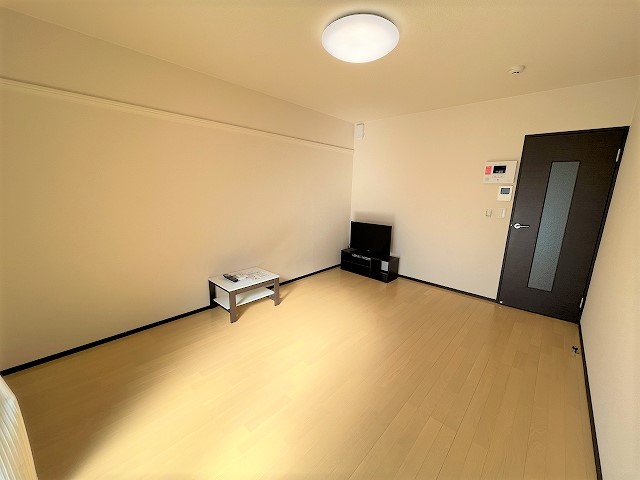 クレイノ式内 リビング