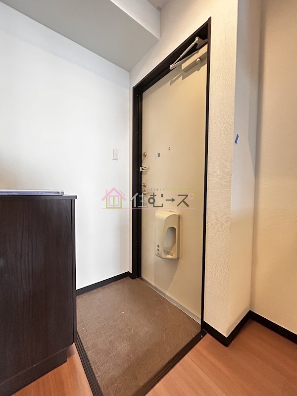 みおつくし堂島Ⅱ 玄関