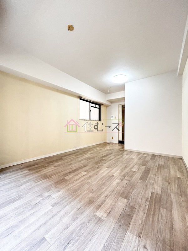 ロイヤルプラザ福島 リビング