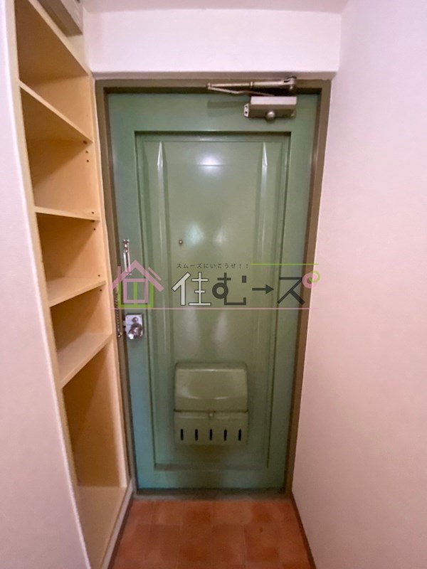 第一東洋ハイツ 玄関