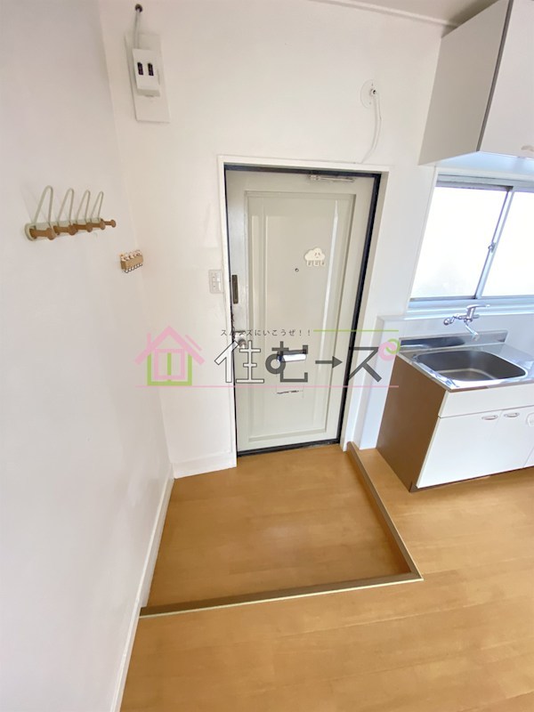 小川マンション 玄関