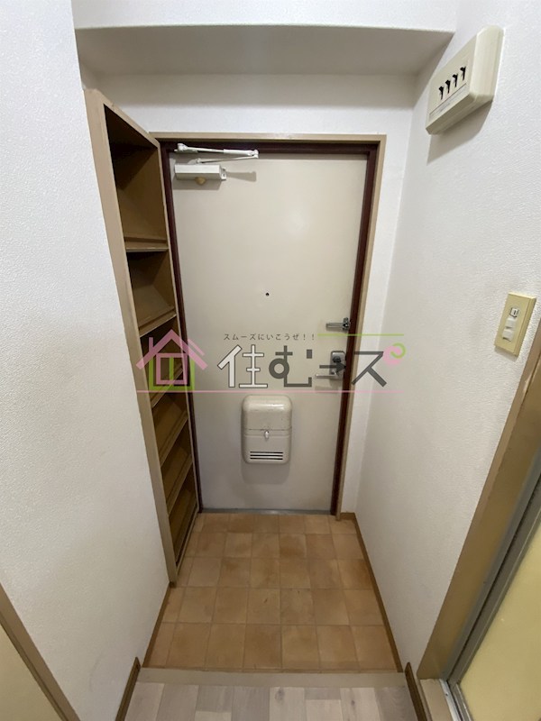 モリトモハイツ 玄関